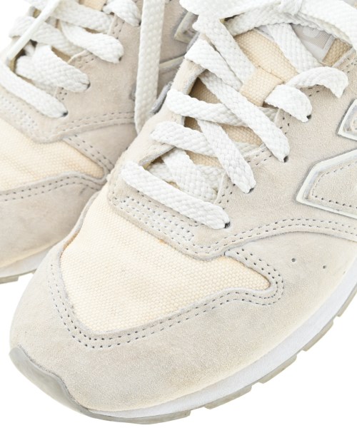 New Balance（ニューバランス）スニーカー ベージュ サイズ:24cm レディース/2200686120025