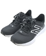 New Balance スニーカー