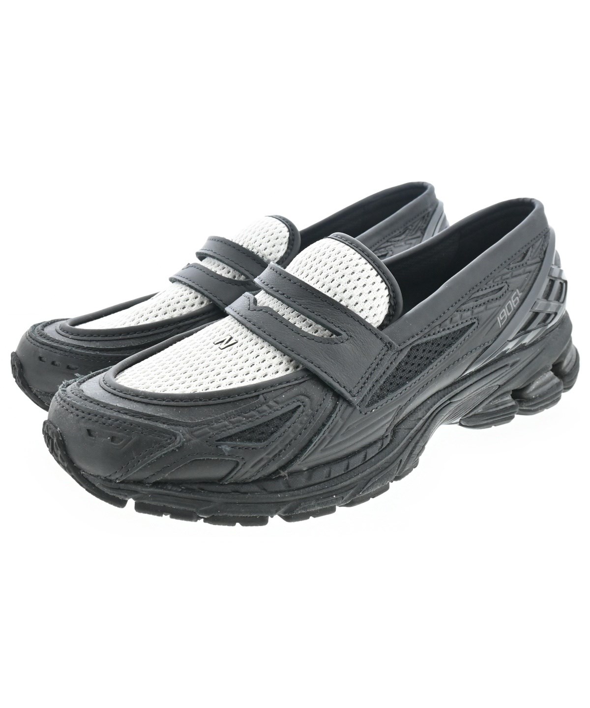 New Balance（ニューバランス）スニーカー 黒 サイズ:28.5cm メンズ