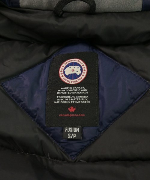 CANADA GOOSE（カナダグース）ダウンジャケット/ダウンベスト 紺 サイズ:S メンズ/2200614218039