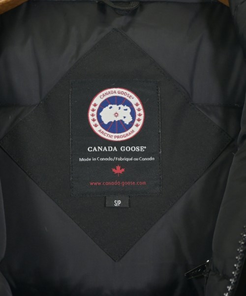 CANADA GOOSE（カナダグース）ダウンジャケット/ダウンベスト 黒 サイズ:S メンズ/2200615521015