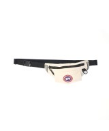 CANADA GOOSE ショルダーバッグ