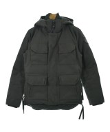 CANADA GOOSE ダウンジャケット/ダウンベスト