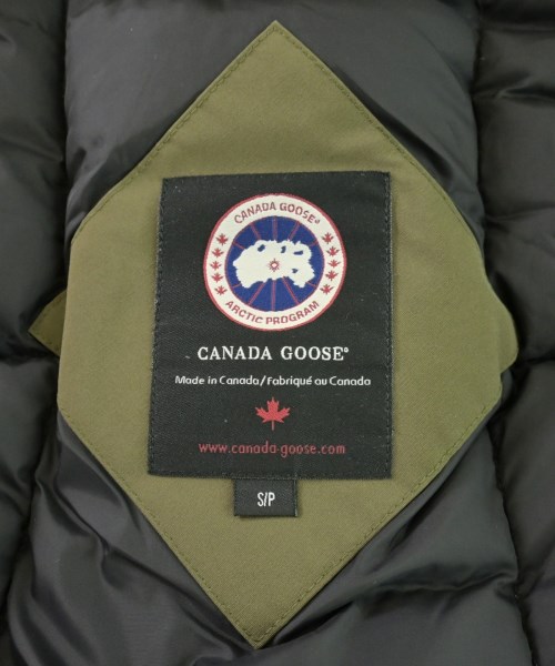 CANADA GOOSE（カナダグース）ダウンコート カーキ サイズ:S レディース/2200713578010