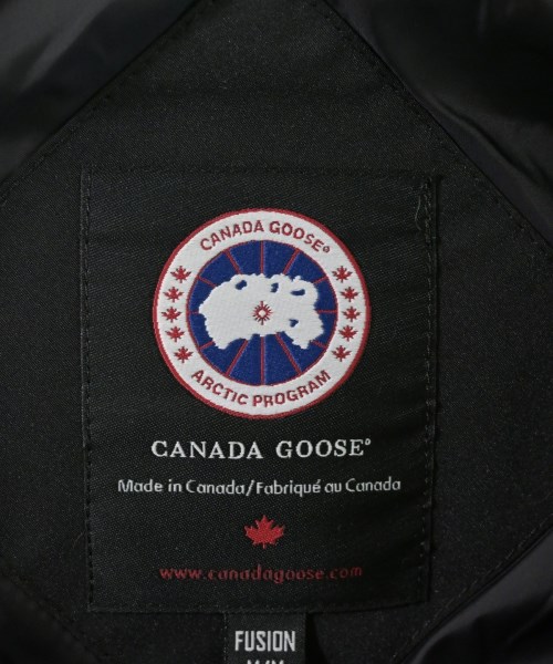 CANADA GOOSE（カナダグース）ダウンジャケット/ダウンベスト 黒 サイズ:M メンズ/2200719519017