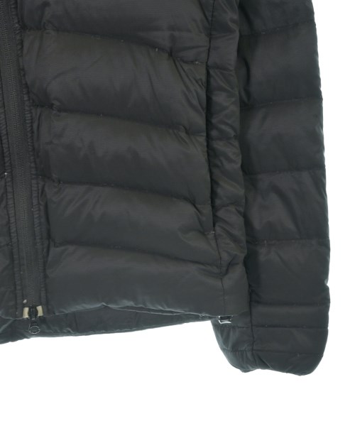 CANADA GOOSE（カナダグース）ダウンジャケット/ダウンベスト 黒 サイズ:S メンズ/2200669257014