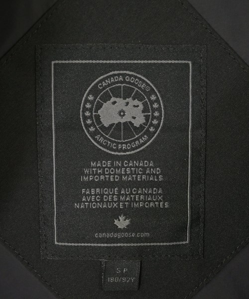 CANADA GOOSE（カナダグース）ダウンジャケット/ダウンベスト 黒 サイズ:S メンズ/2200672253096