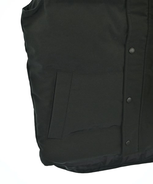 CANADA GOOSE（カナダグース）ダウンジャケット/ダウンベスト 黒 サイズ:S メンズ/2200672253096