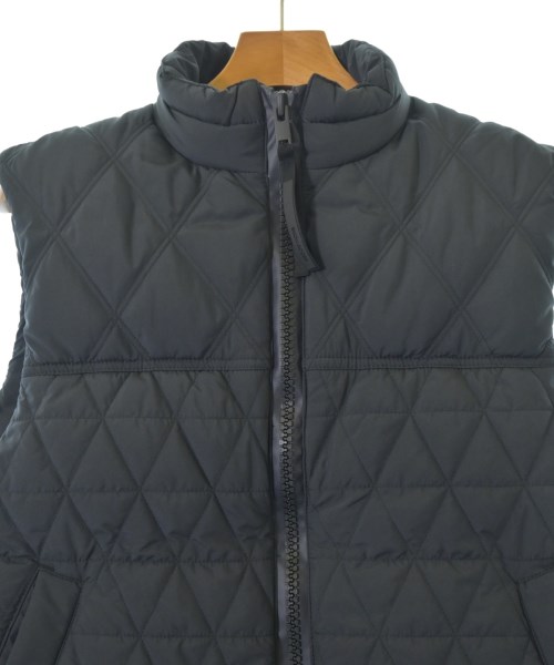 CANADA GOOSE（カナダグース）ダウンジャケット/ダウンベスト 黒 サイズ:M メンズ/2200723326038