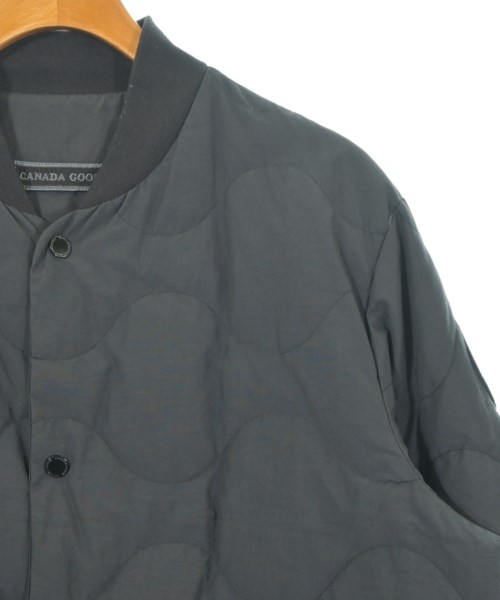 CANADA GOOSE（カナダグース）ダウンジャケット/ダウンベスト 黒 サイズ:M メンズ/2200725423025