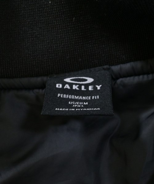 OAKLEY（オークリー）ダウンジャケット/ダウンベスト 黒 サイズ:M メンズ/2200638016017
