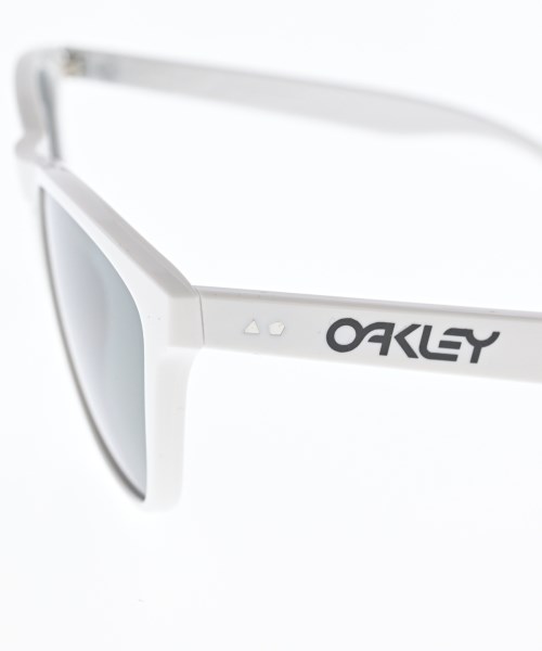 OAKLEY（オークリー）サングラス 白 サイズ:- メンズ/2200634505065