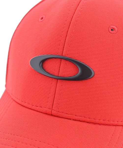 OAKLEY（オークリー）キャップ 赤 サイズ:L/XL メンズ/2200617853046