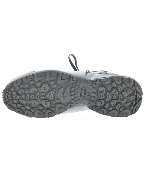 OAKLEY（オークリー）スニーカー 紺 サイズ:27.5cm メンズ/2200603078071