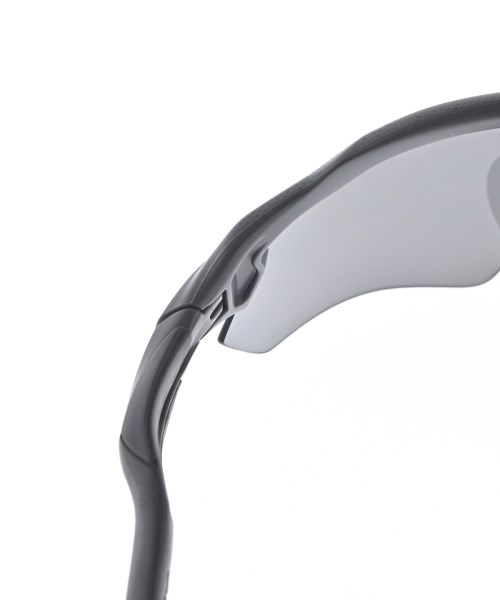 OAKLEY（オークリー）サングラス グレー サイズ:- メンズ/2200670766024