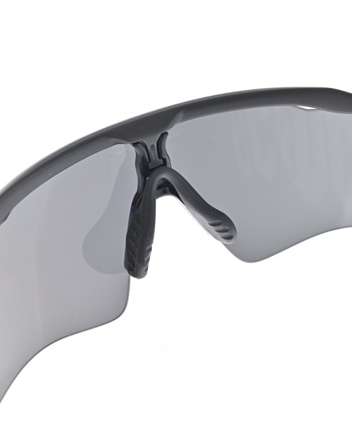OAKLEY（オークリー）サングラス グレー サイズ:- メンズ/2200670766024