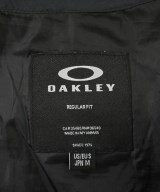 OAKLEY（オークリー）ダウンジャケット/ダウンベスト 黒 サイズ:M メンズ/2200727256010