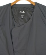 OAKLEY（オークリー）ダウンジャケット/ダウンベスト 黒 サイズ:M メンズ/2200727256010