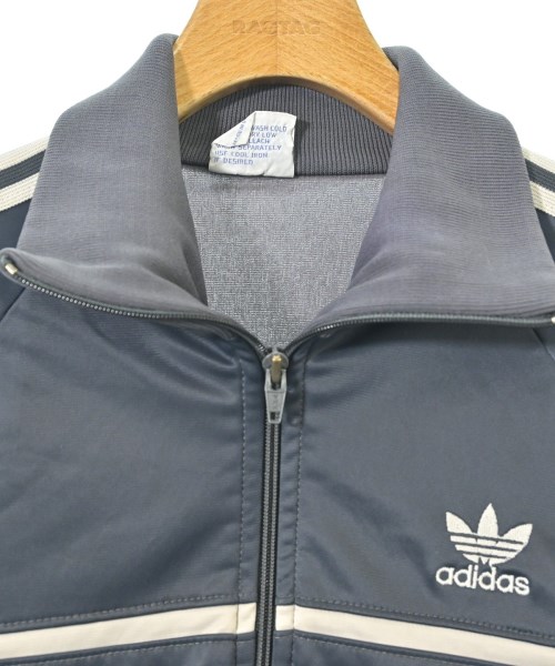 adidas（アディダス）Tシャツ・カットソー グレー サイズ:M メンズ/2200612028012