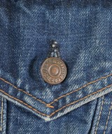 Levi's（リーバイス）デニムジャケット 紺 サイズ:-(L位) メンズ/2200683131024