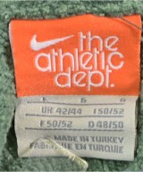 NIKE（ナイキ）パーカー 緑 サイズ:50(XL位) メンズ/2200623219010