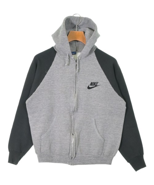 NIKE(ナイキ)パーカー グレー サイズ:M/2200665137068