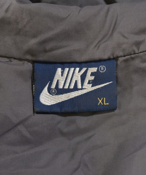 NIKE（ナイキ）マウンテンパーカー グレー サイズ:XL メンズ/2200732532017