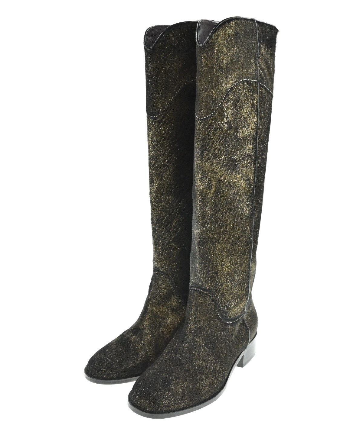 CHANEL ブーツ　38サイズ CHANEL（シャネル） 【値下げ】CHANEL スニーカーブーツ ブラック