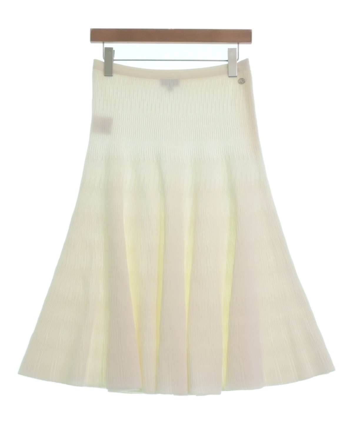 CHANEL（シャネル）ロング・マキシ丈スカート 白 サイズ:38(S位