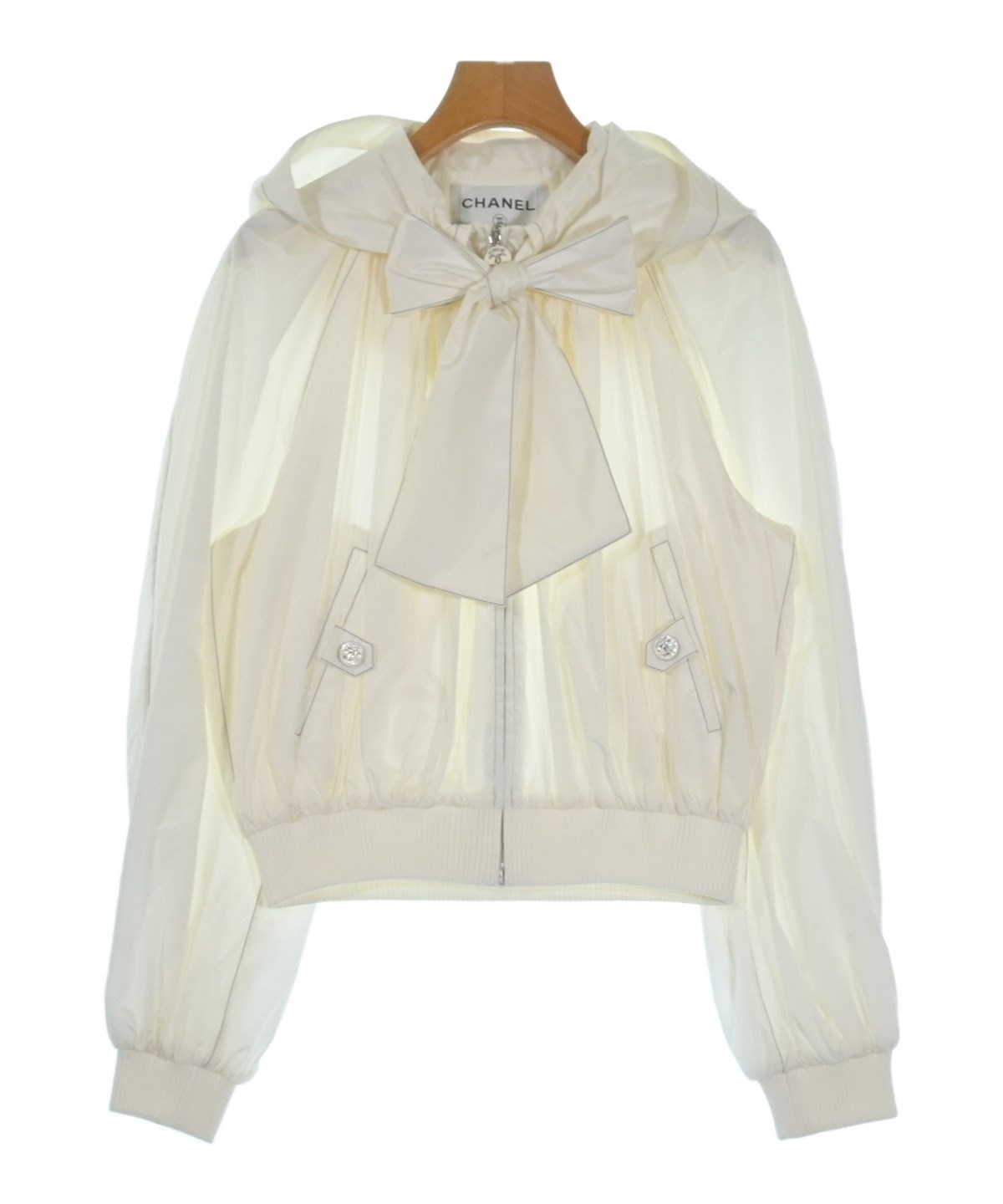 CHANEL（シャネル）その他 白 サイズ:36(XS位) レディース