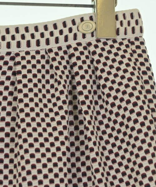 CHANEL（シャネル）ひざ丈スカート 白 サイズ:36(XS位) レディース/2200633543044