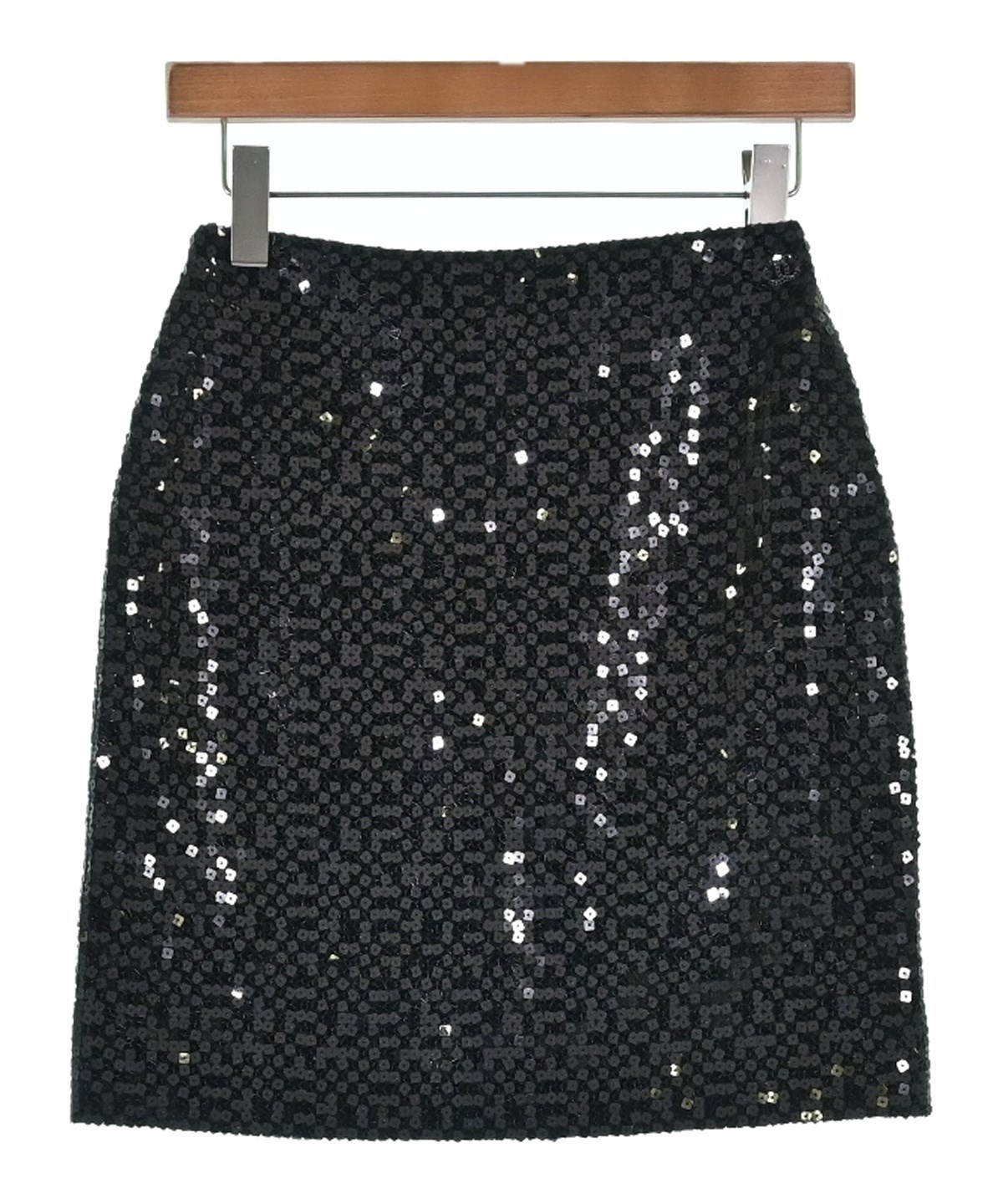 CHANEL シャネル ミニスカート 黒 38(S位) 4100125E0004 CHANEL(シャネル)ミニスカート 黒 サイズ:38(S位) レディース