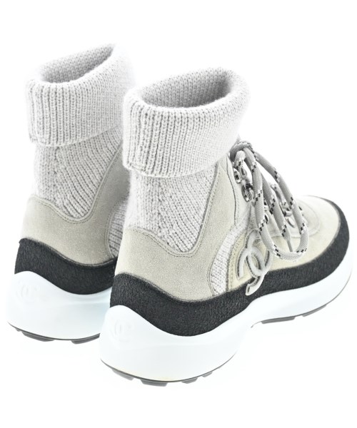 CHANEL（シャネル）スニーカー グレー サイズ:EU36(22.5cm位) レディース/2200623321140