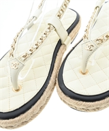 CHANEL（シャネル）パンプス 白 サイズ:-(24cm位) レディース/2200626385040