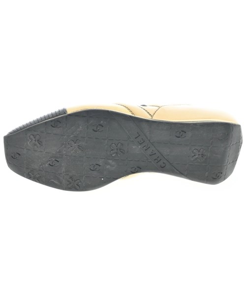 CHANEL（シャネル）スニーカー ベージュ サイズ:UK5 1/2(24cm位) レディース/2200626939021