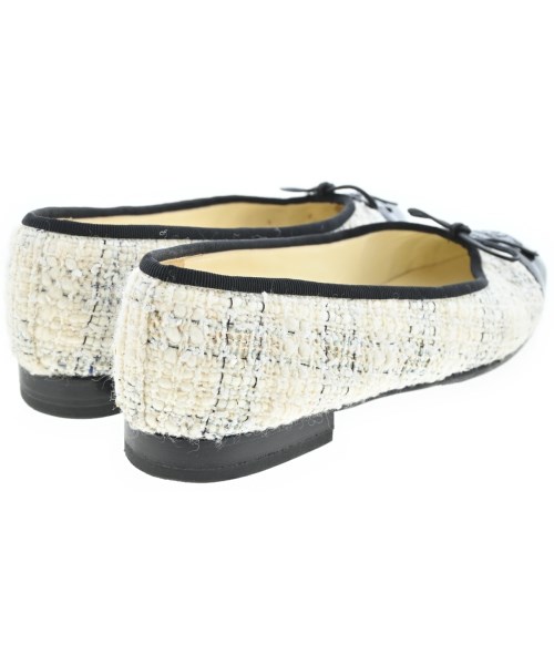 CHANEL（シャネル）パンプス 白 サイズ:EU38(24.5cm位) レディース/2200632253012