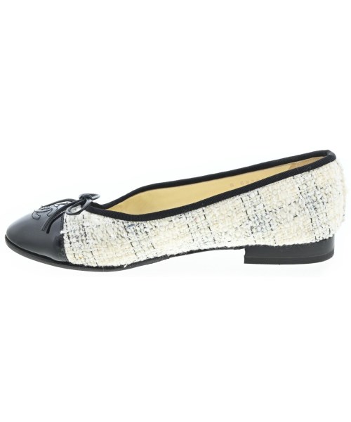 CHANEL（シャネル）パンプス 白 サイズ:EU38(24.5cm位) レディース/2200632253012