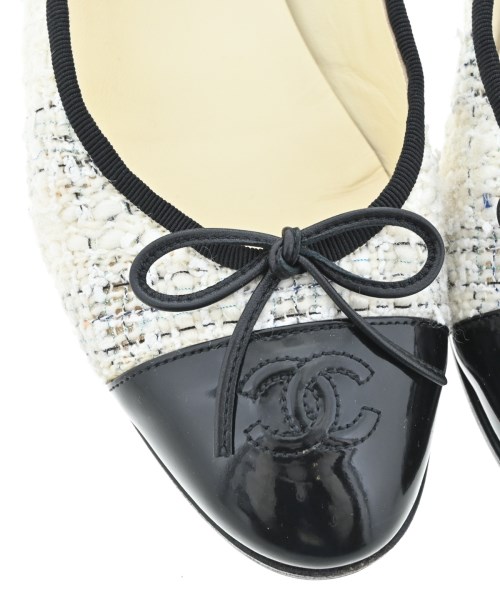 CHANEL（シャネル）パンプス 白 サイズ:EU38(24.5cm位) レディース/2200632253012
