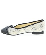 CHANEL（シャネル）パンプス 白 サイズ:EU38(24.5cm位) レディース/2200632253012