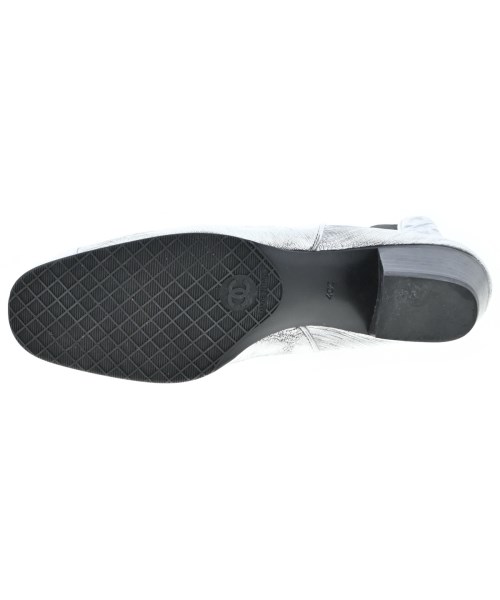 CHANEL（シャネル）ブーツ シルバー サイズ:40(24.5cm位) レディース/2200609286050