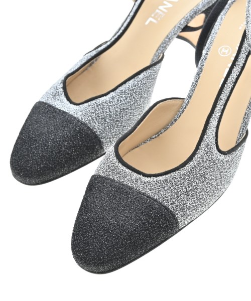 CHANEL（シャネル）パンプス シルバー サイズ:EU41(27.5cm位) レディース/2200609286067