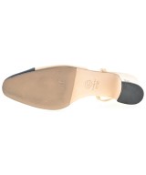 CHANEL（シャネル）パンプス ベージュ サイズ:EU37 1/2(24cm位) レディース/2200695420017