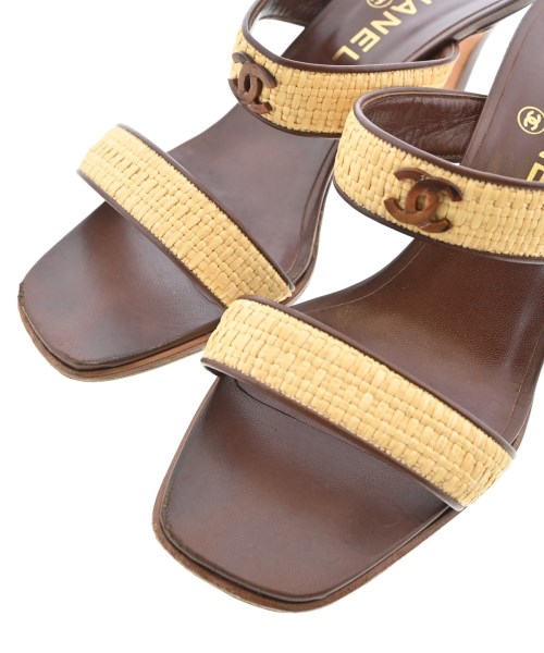 CHANEL（シャネル）サンダル ベージュ サイズ:EU38(24.5cm位) レディース/2200695587031