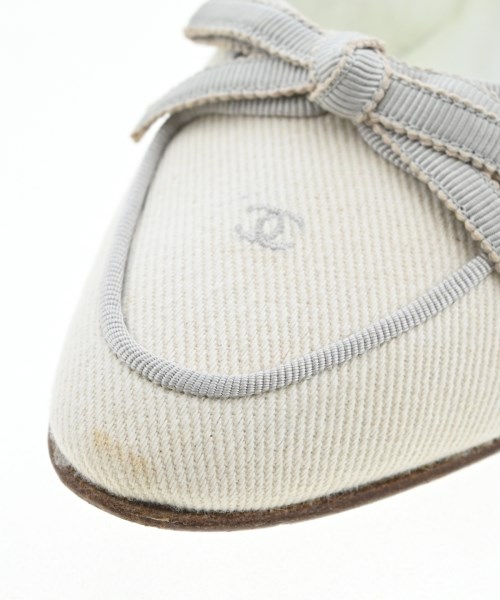 CHANEL（シャネル）モカシン/デッキシューズ 白 サイズ:EU36(22.5cm位) レディース/2200696904011