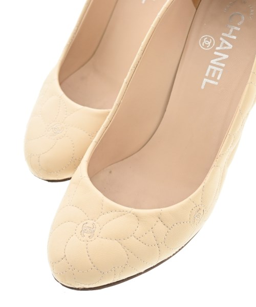 CHANEL（シャネル）パンプス ベージュ サイズ:EU37 1/2(24cm位) レディース/2200657819224