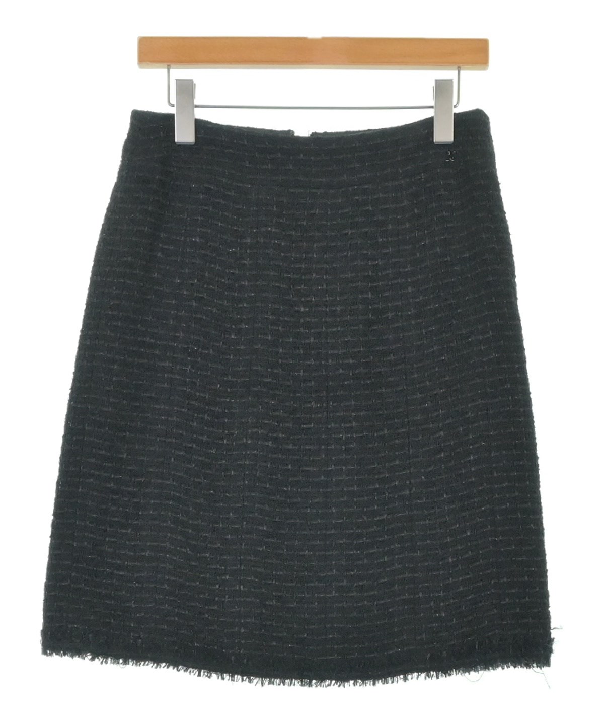 CHANEL（シャネル）ミニスカート 黒 サイズ:38(S位) レディース