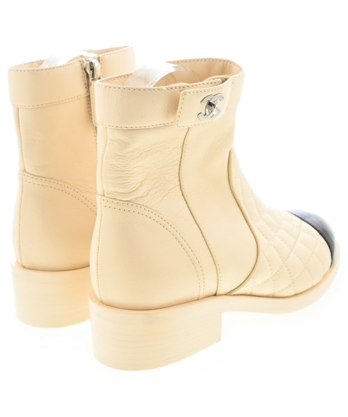 CHANEL（シャネル）ブーツ 白 サイズ:EU37(23.5cm位) レディース/2200713610079