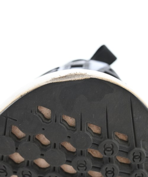 CHANEL（シャネル）スニーカー 黒 サイズ:EU35(21.5cm位) レディース/2200716792017