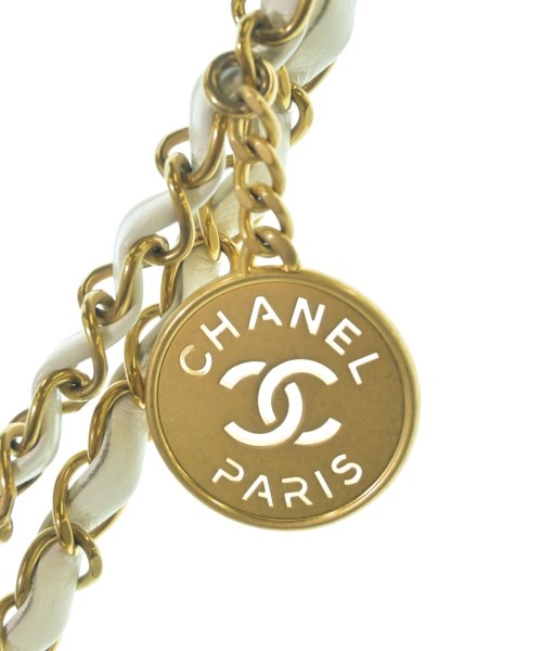 CHANEL（シャネル）ショルダーバッグ 白 サイズ:- レディース/2200716955047