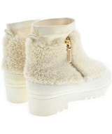 CHANEL（シャネル）ブーツ 白 サイズ:EU38(24.5cm位) レディース/2200652627039